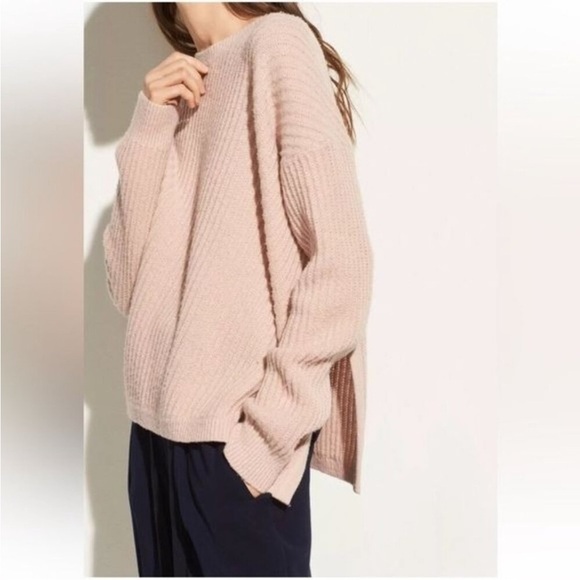 Vince Side Slit Crew Neck Sweater Pullover pink Blush Size XS Wool - Picture 3 of 12